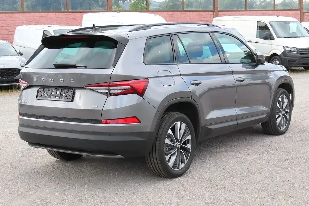 Gebraucht Skoda Kodiaq Tour 200 PS (147 kW) 2022 Graphite grau SUV