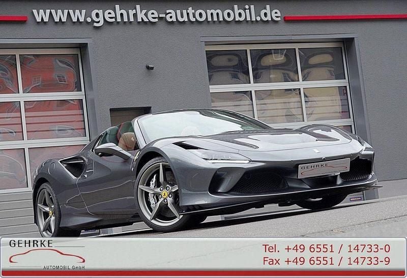 Grigio silverstone Gebraucht 2022 Ferrari F8 Cabrio | 309.850 € - Bild 1/4