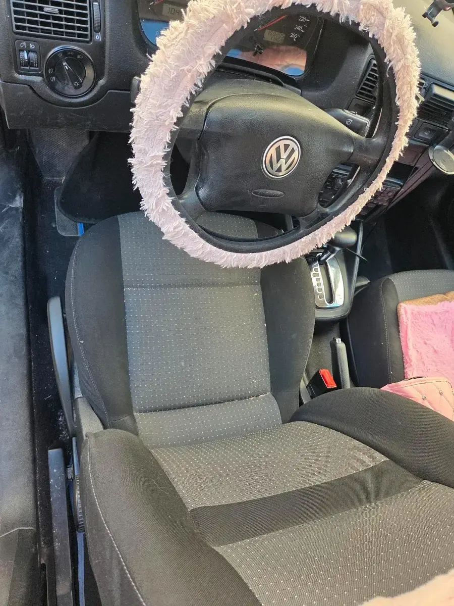 Gebraucht VW Golf IV 75 PS (55 kW) 2003 Weiß Limousine
