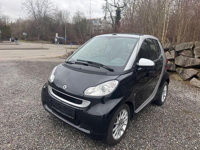 Gebraucht Smart ForTwo Cabrio Basis 84 PS (61 kW) 2011 Schwarz Cabrio
