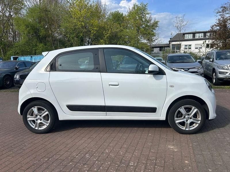 Usado Renault Twingo Expression 71 HP (52 kW) 2015 Branco Citadino