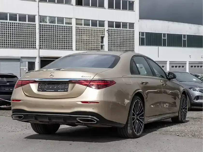 Gebraucht Mercedes S500 AMG 449 PS (330 kW) 2025 Gold manufaktur lack manufaktu Limousine