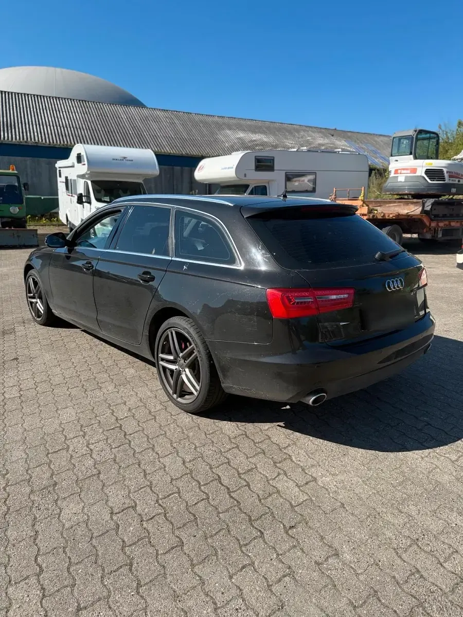Gebraucht Audi A6 204 PS (150 kW) 2012 Kombi