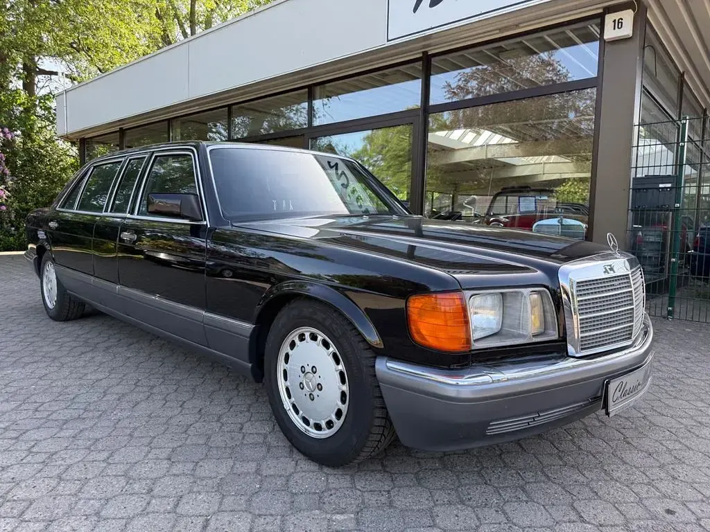 Gebraucht Mercedes 560 279 PS (205 kW) 1989 Schwarz Limousine