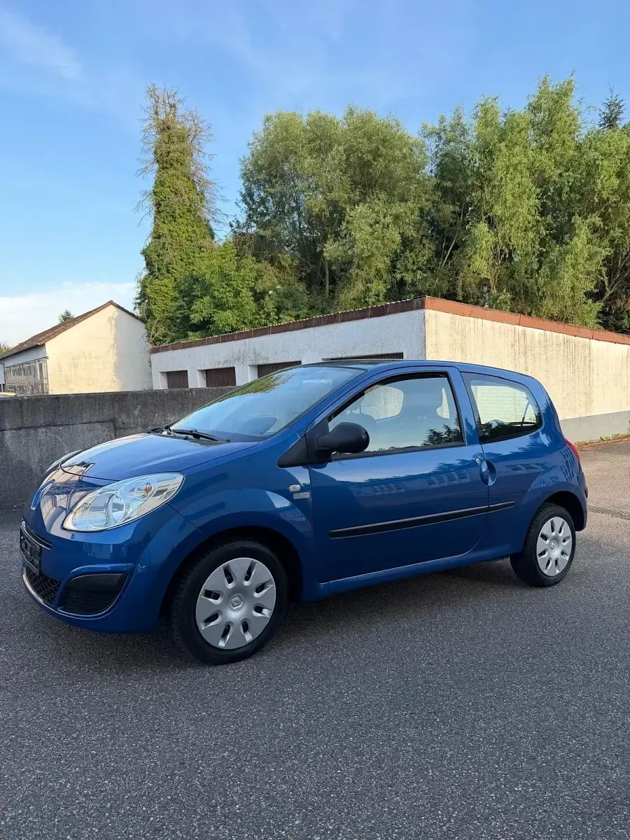 Gebraucht Renault Twingo 76 PS (55 kW) 2009 Blau Kleinwagen