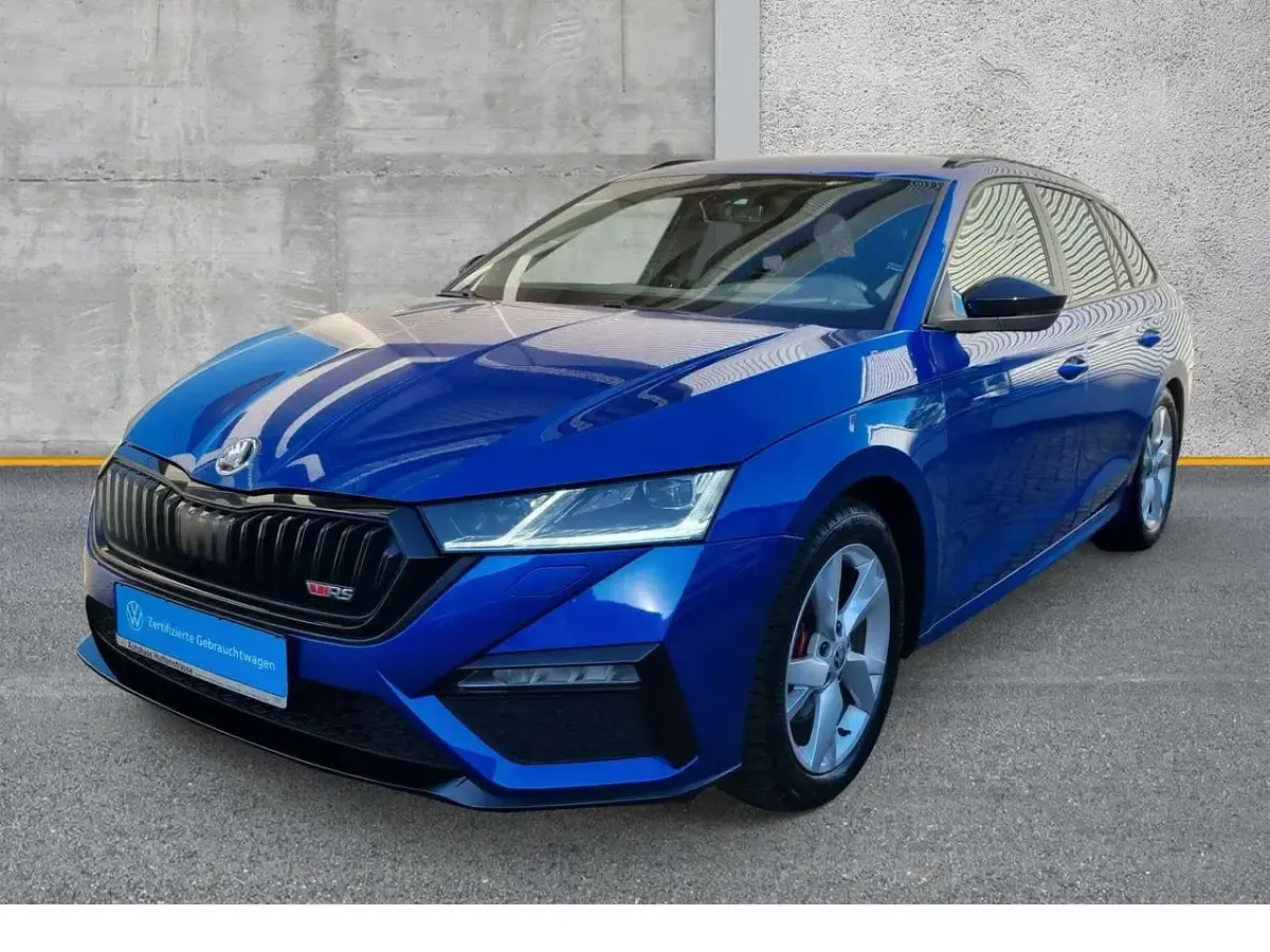 Gebraucht Skoda Octavia RS 200 PS (147 kW) 2024 Außenfarbe: Kombi