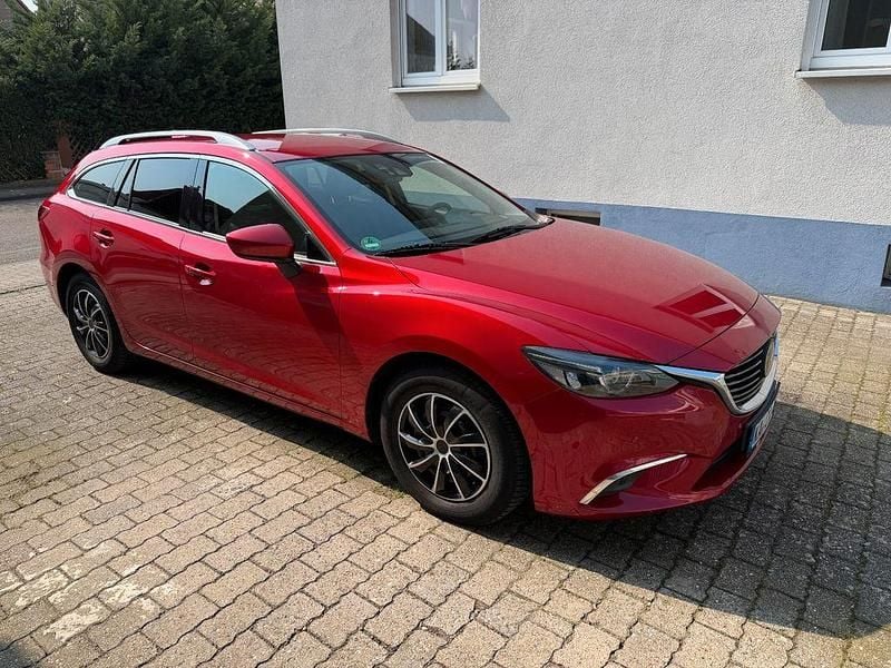 Gebraucht Mazda 6 175 PS (128 kW) 2015 Rot Limousine