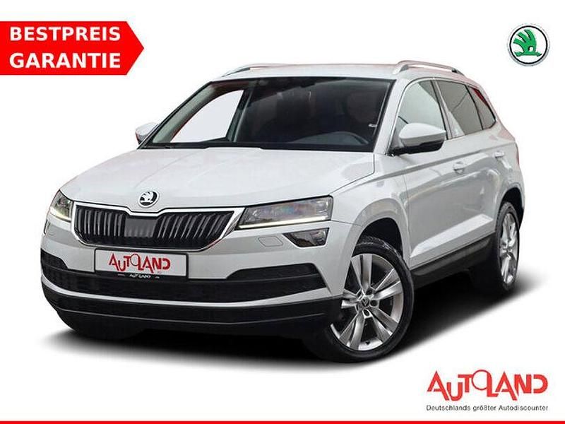 Weiß Gebraucht 2019 Skoda Karoq Style SUV | 22.950 € (Fairer Preis) - Bild 1/4
