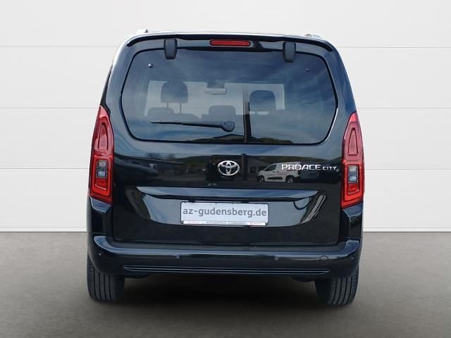Neu Toyota Proace Verso City 110 PS (80 kW) 2026 Schwarz Kombi