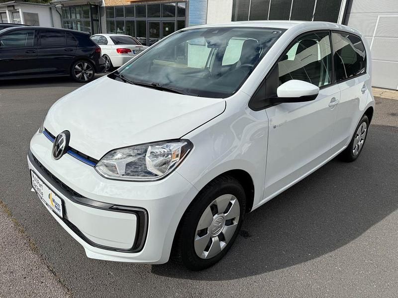 Pure white Gebraucht 2020 VW e-up! Kleinwagen | 11.480 € (Fairer Preis) - Bild 1/4
