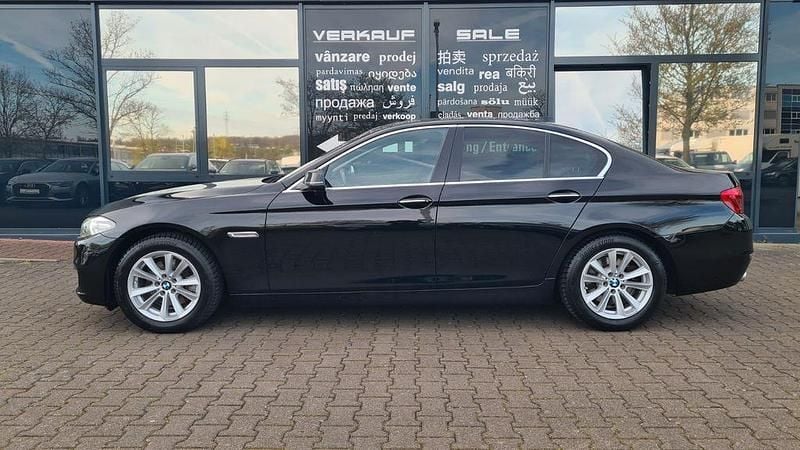Gebraucht BMW 518 150 PS (110 kW) 2015 Schwarz Limousine
