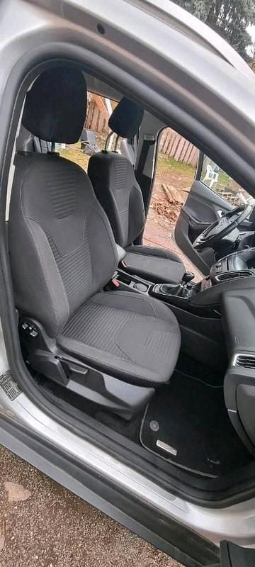 Second-hand Ford Focus Titanium 150 CP (110 kW) 2017 Argintiu Break