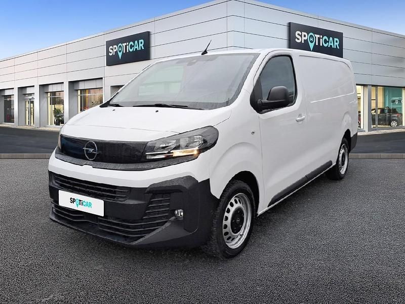 Weiß Gebraucht 2024 Opel Vivaro Edition Van / Kleinbus | 24.880 € (Etwas zu teuer) - Bild 1/1