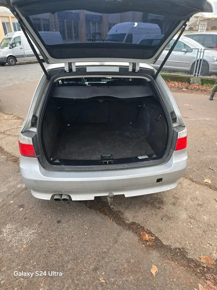 Gebraucht BMW 525 177 PS (130 kW) 2004 Silber Kombi