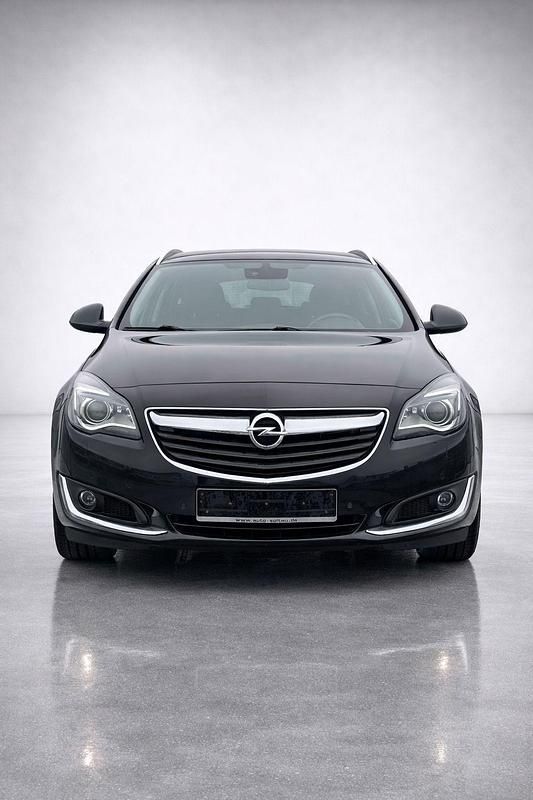 Usado Opel Insignia 170 HP (125 kW) 2017 Preto Carrinha