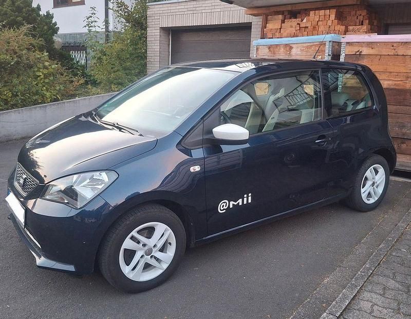 Blau Gebraucht 2012 Seat Mii Style Kleinwagen | 3.800 € (Guter Preis) - Bild 1/4