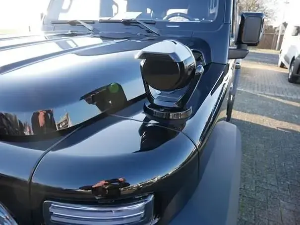 Neu BAW 212 166 PS (122 kW) 2026 Schwarz SUV