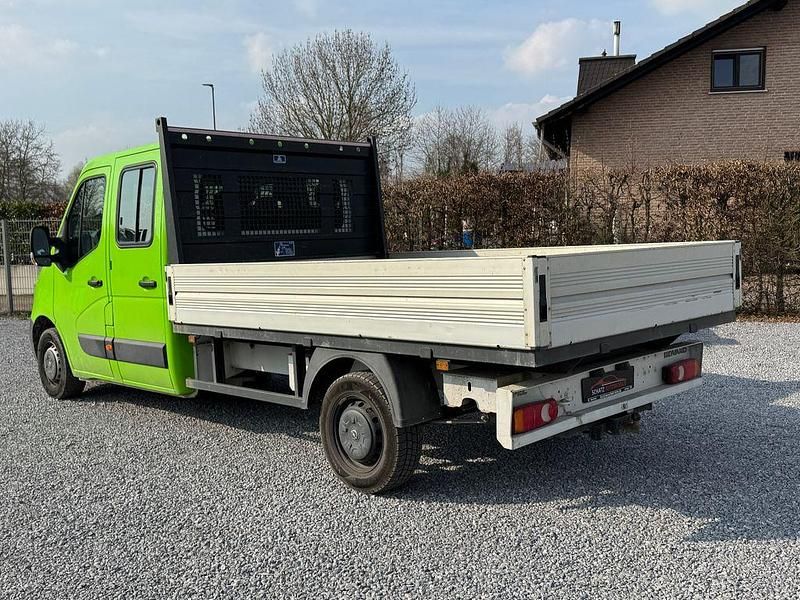 Gebraucht Opel Movano 131 PS (96 kW) 2017 Weiß Van / Kleinbus