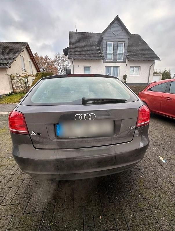 Gebraucht Audi A3 S-Line 105 PS (77 kW) 2010 Grau Kleinwagen