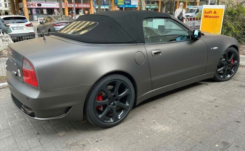 Schwarz Gebraucht 2005 Maserati Spyder GT Cabrio | 20.999 € (Guter Preis) - Bild 1/4