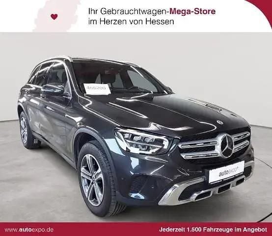 Gebraucht Mercedes GLC220 Exclusive 194 PS (142 kW) 2021 SUV