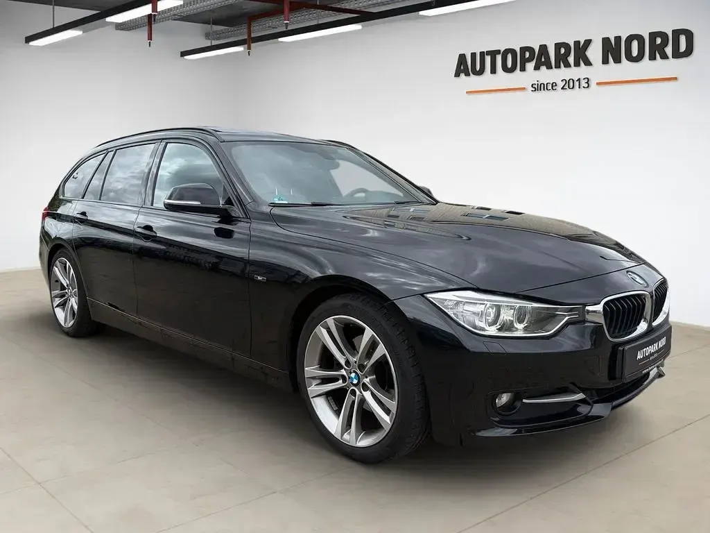 Gebraucht BMW 320 Sport Line 184 PS (135 kW) 2014 Schwarz Kombi