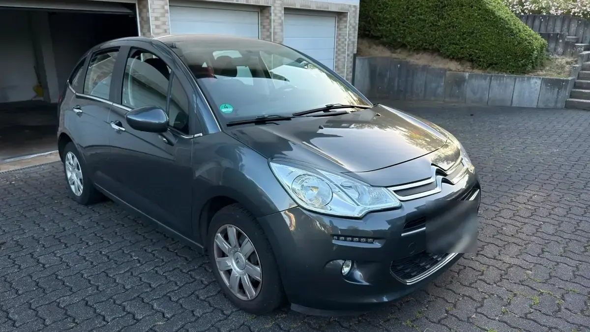 Gebraucht Citroën C3 82 PS (60 kW) 2016 Grau Kleinwagen