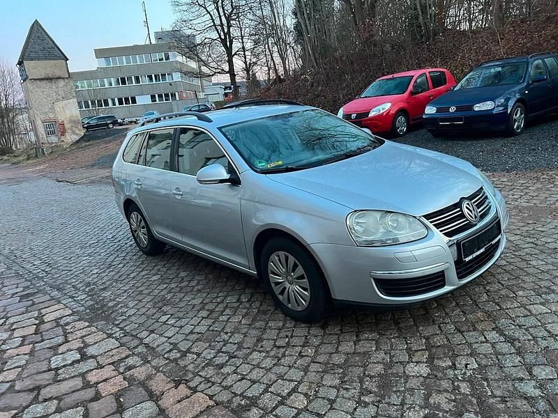 Gebraucht VW Golf V Comfortline 122 PS (89 kW) 2008 Silber Kombi
