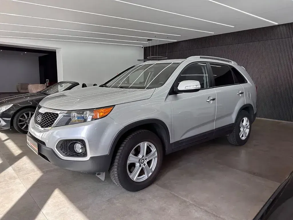 Gebraucht Kia Sorento 174 PS (127 kW) 2011 Silber SUV