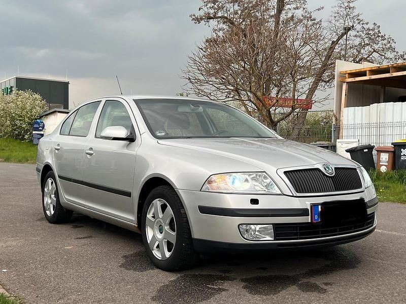 Gebraucht Skoda Octavia 140 PS (102 kW) 2007 Silber Limousine