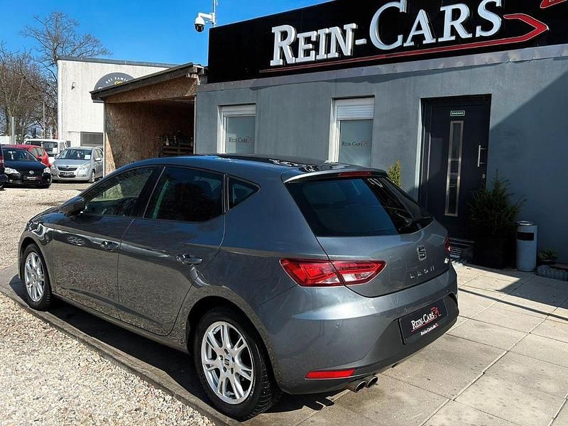 Gebraucht Seat Leon FR 140 PS (102 kW) 2013 Grau Limousine