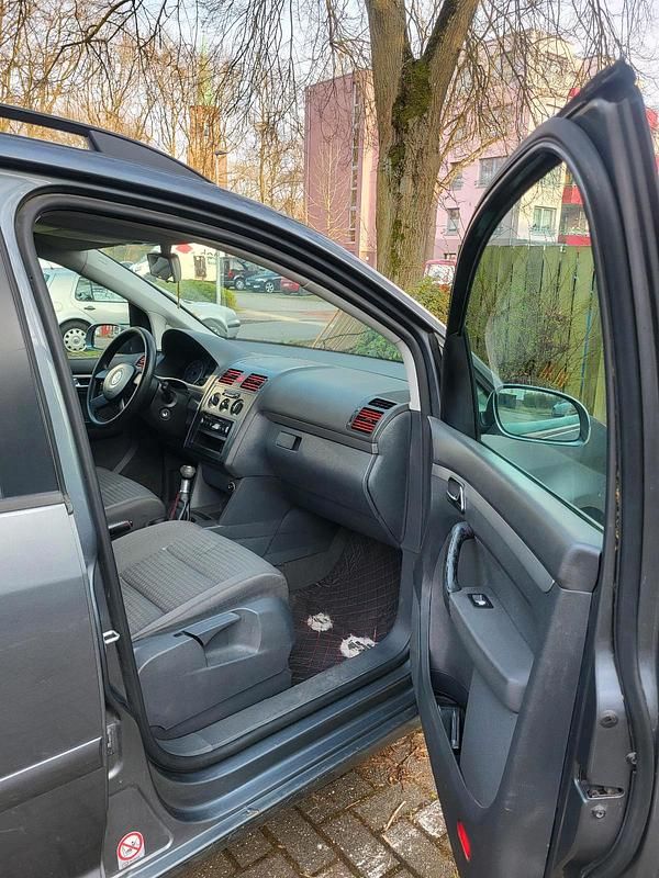 Gebraucht VW Touran 101 PS (74 kW) 2004 Grau Van / Kleinbus