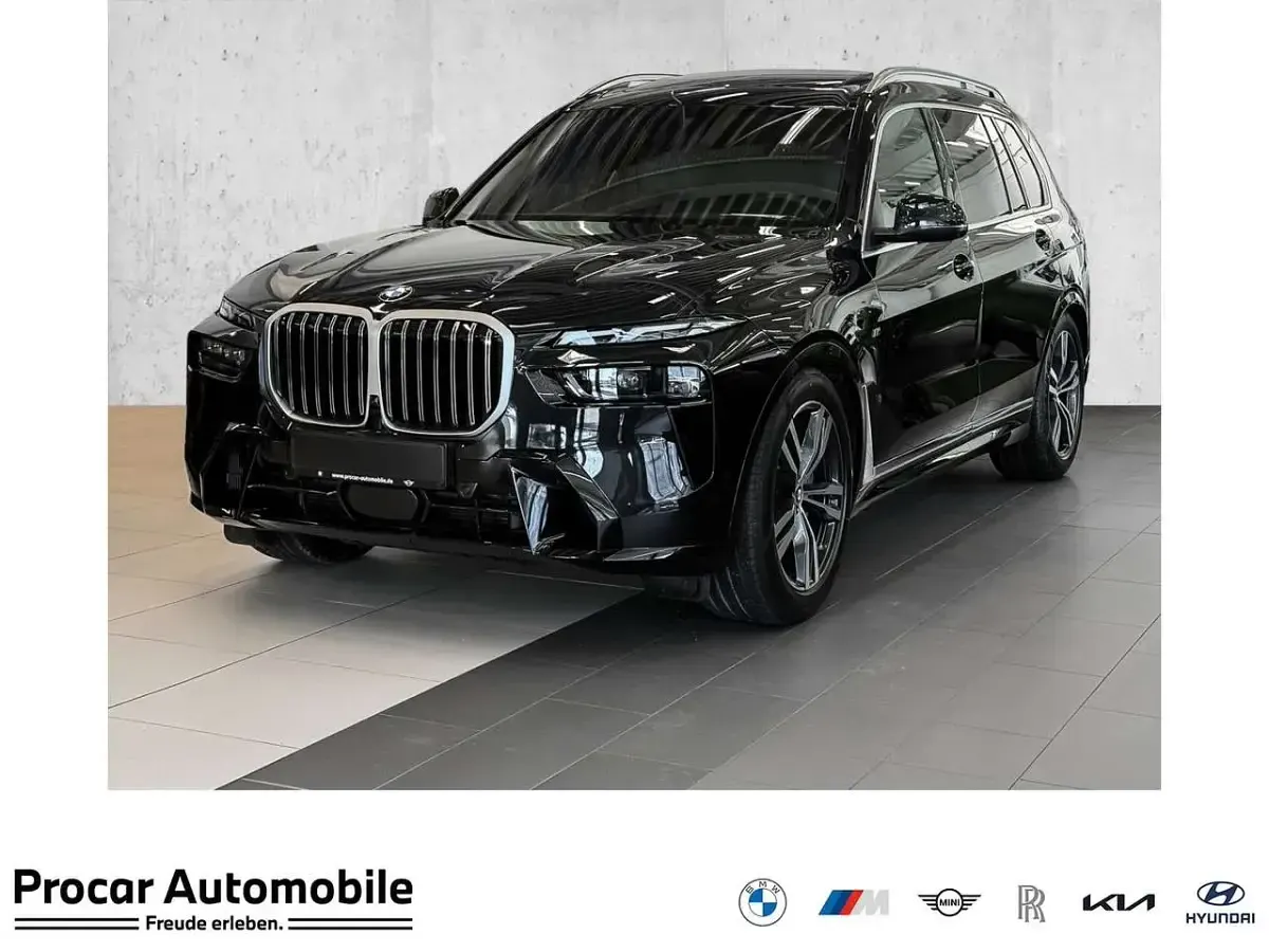 Gebraucht BMW X7 Sport Line 340 PS (250 kW) 2026 SUV