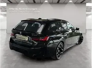 Gebraucht BMW 330 286 PS (210 kW) 2025 Schwarz (saphirschwarz) Kombi