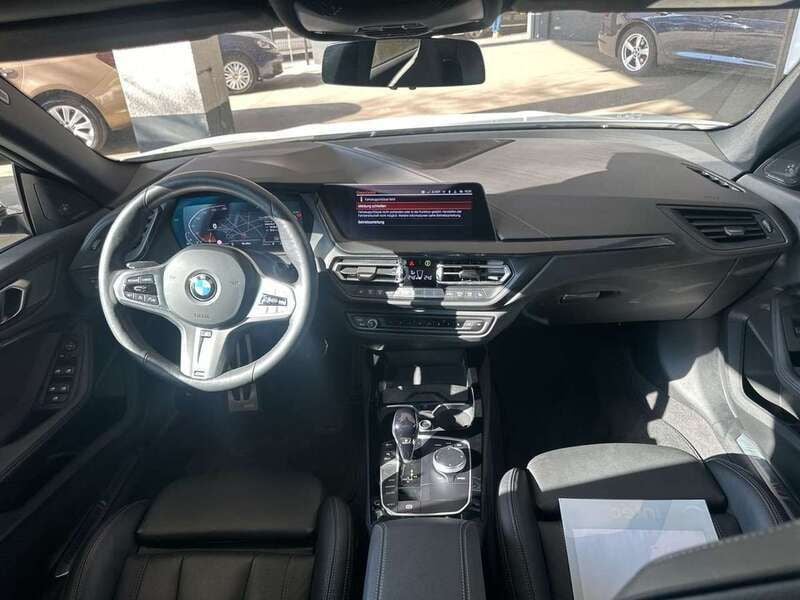 Weiß Gebraucht 2023 BMW 218 M Sport Coupé | 27.700 € (Guter Preis) - Bild 1/4