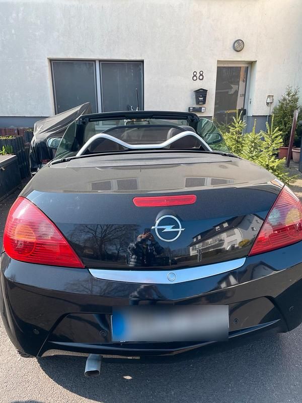 Gebraucht Opel Tigra 116 PS (85 kW) 2005 Schwarz Cabrio