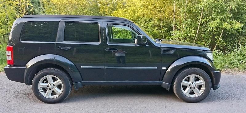 Second-hand Dodge Nitro 177 CP (130 kW) 2009 Negru SUV