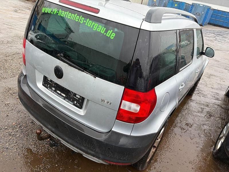 Gebraucht Skoda Yeti Ambition 105 PS (77 kW) 2010 Silber SUV