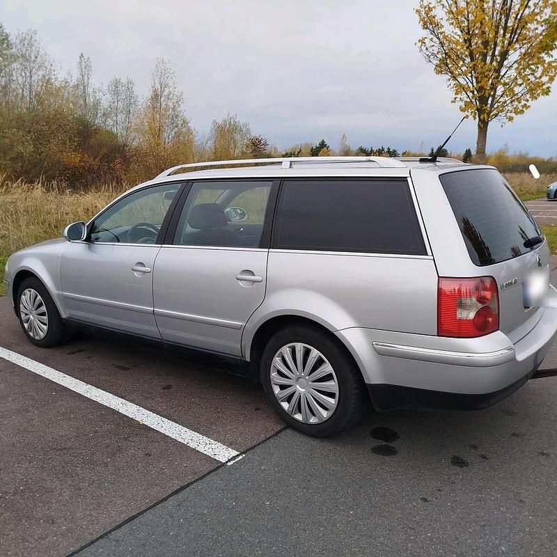 Gebraucht VW Passat 130 PS (95 kW) 2004 Silber Kleinwagen