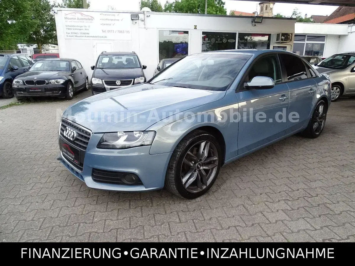 Gebraucht Audi A4 Attraction 179 PS (131 kW) 2009 Blau Limousine