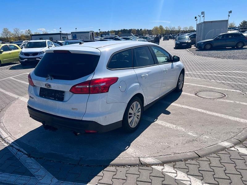Gebraucht Ford Focus Business Edition 150 PS (110 kW) 2017 Weiß Kombi