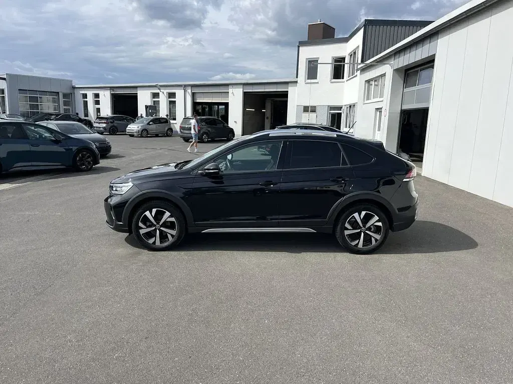 Gebraucht VW Taigo Style 110 PS (80 kW) 2023 Deep black SUV