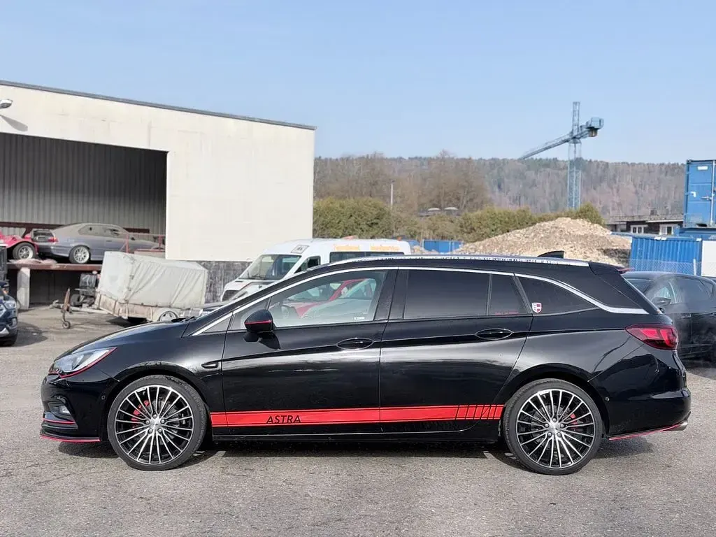 Gebraucht Opel Astra Ultimate 200 PS (147 kW) 2017 Schwarz Kombi