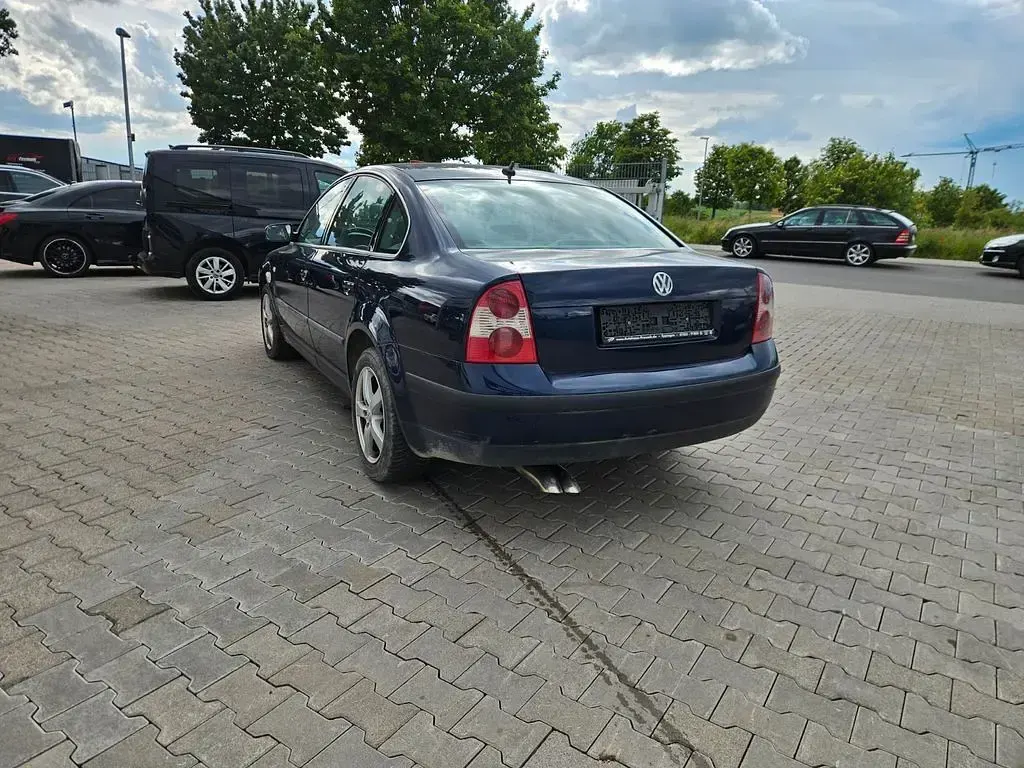 Gebraucht VW Passat 150 PS (110 kW) 2001 Limousine