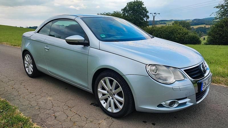 Silber Gebraucht 2006 VW Eos Cabrio | 2.600 € (Etwas zu teuer) - Bild 1/4
