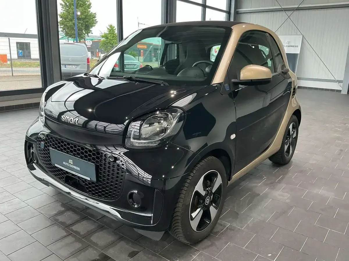Gebraucht Smart ForTwo Electric Drive 60 kW (82 PS) 2021 Tridion sicherheitszelle in go Coupé