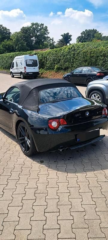 Schwarz Gebraucht 2004 BMW Z4 M Sport Cabrio | 5.200 € (Guter Preis) - Bild 1/4
