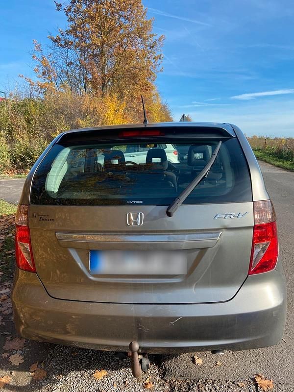 Grau Gebraucht 2008 Honda FR-V Van / Kleinbus | 1.350 € (Superpreis) - Bild 1/4