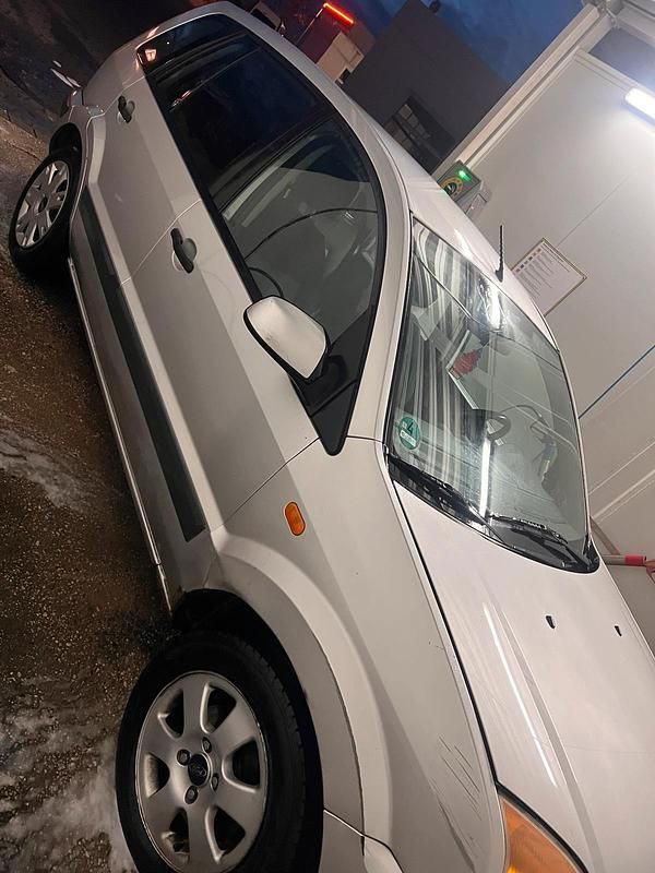 Gebraucht Ford Fusion Ambiente 68 PS (50 kW) 2004 Silber Kleinwagen