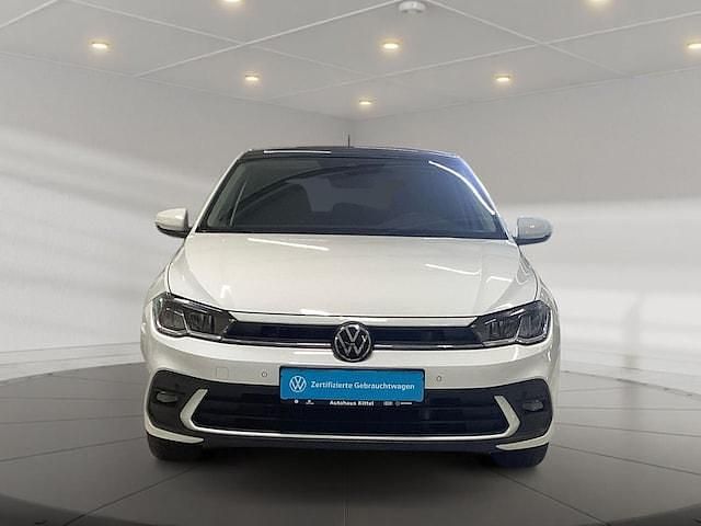 Weiß Gebraucht 2022 VW Polo Life Limousine | 20.990 € (Fairer Preis) - Bild 1/3